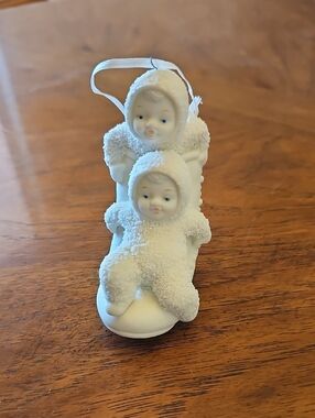 Snow Babies One Two Hugh Button Shoe Figurine Ornament Dept. 56 68844 Christmas